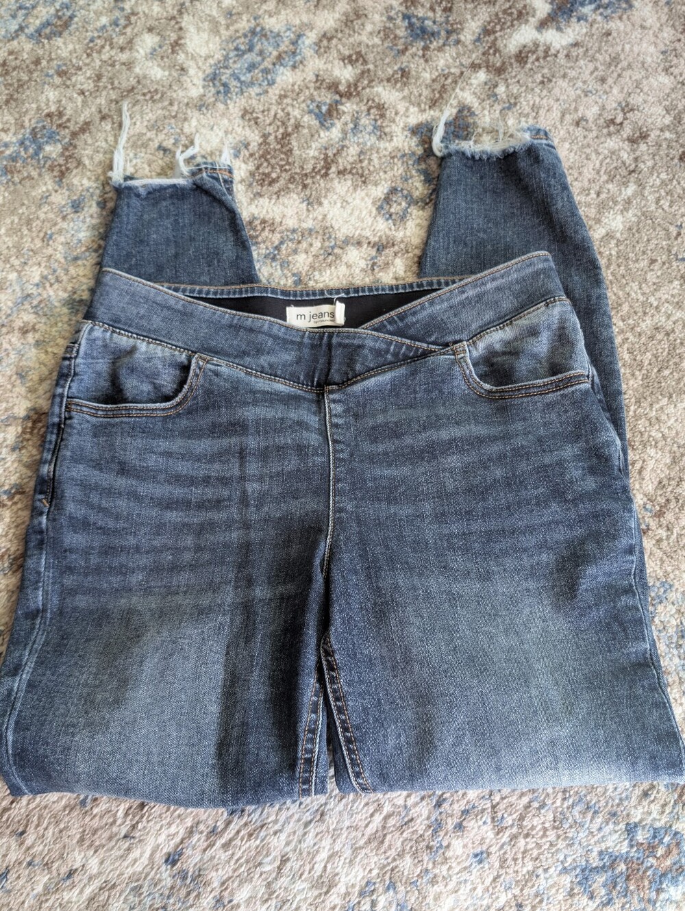 Maurice's Super High Rise Pull On Skinny Jeans Lightly Distressed Size Medium